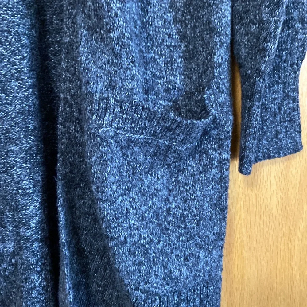 Girls Old Navy cardigan